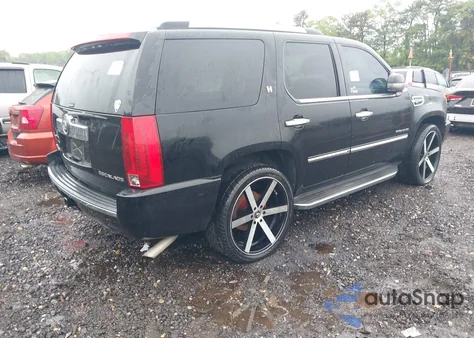 2010 Cadillac Escalade Hybrid Standard from USA, damaged, VIN 1GYUCEEJ7AR212280